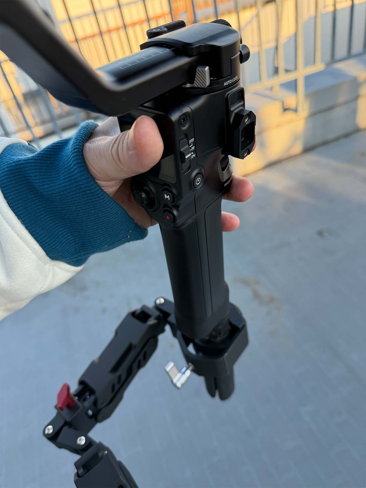 DJI RONIN RS5 grip